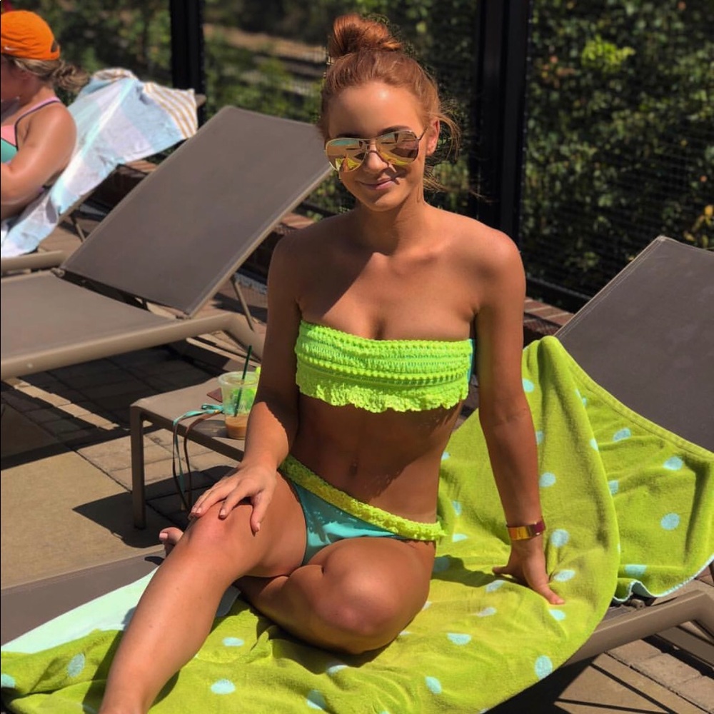 Bathing suit top & bottom